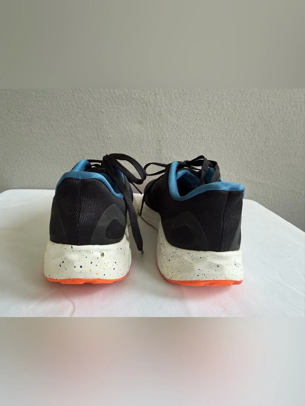 New Balance Fresh Foam Running Shoes Kids s5 Orange Blue